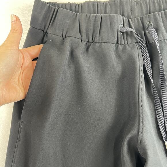 Lululemon Sz 6 On The Fly Straight Leg Crop Pants 23" Pockets Black W6AVMS Woven - Picture 6 of 15